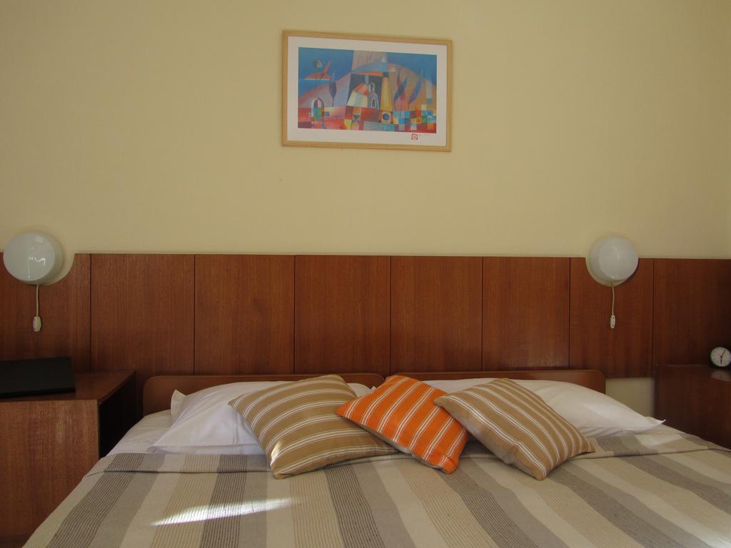 Apartment Petrovic Korčula Exterior foto